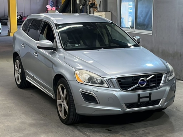 VOLVO XC60 2013