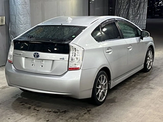 TOYOTA PRIUS 2011