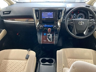 TOYOTA ALPHARD 2017