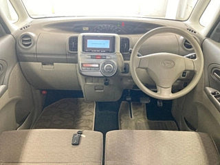 DAIHATSU TANTO 2011