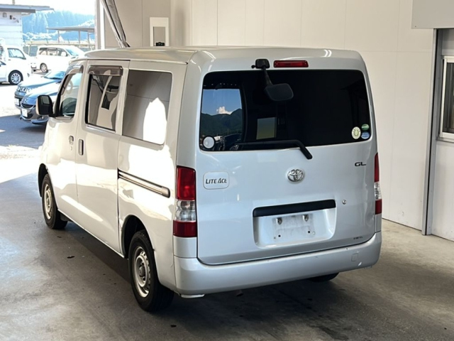 TOYOTA LITE ACE VAN 2014