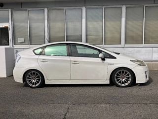 TOYOTA PRIUS 2010