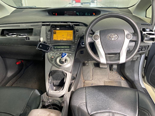 TOYOTA PRIUS 2010