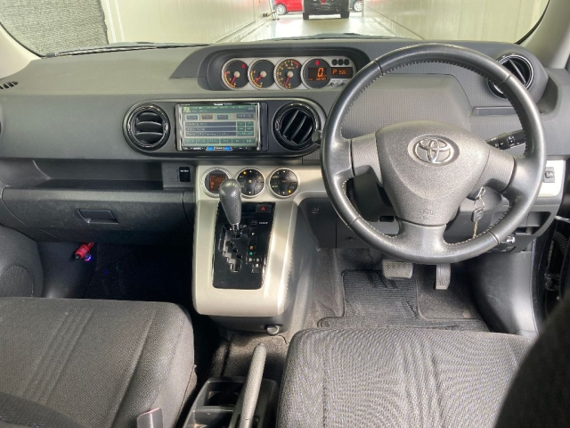TOYOTA COROLLA RUMION 2009