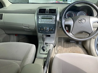 TOYOTA COROLLA AXIO 2010
