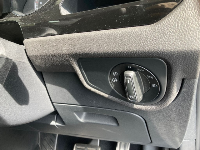 VOLKSWAGEN GOLF TOURAN 2016