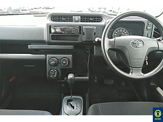 TOYOTA PROBOX 2018