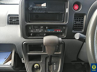 DAIHATSU HIJET VAN 2013