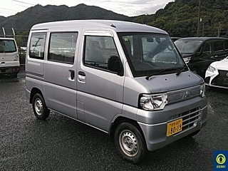 MITSUBISHI MINICAB VAN 2013