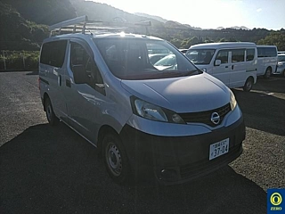 NISSAN NV200 2015