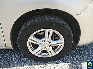 NISSAN SERENA 2010
