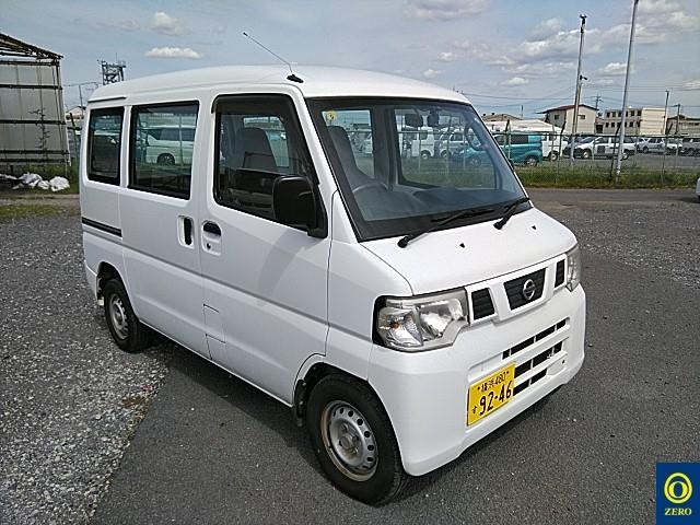 NISSAN CLIPPER VAN 2013