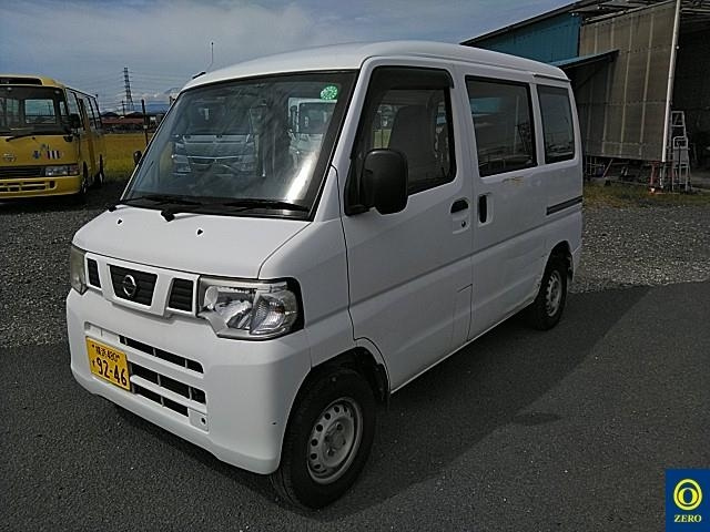 NISSAN CLIPPER VAN 2013