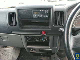 NISSAN CLIPPER VAN 2013