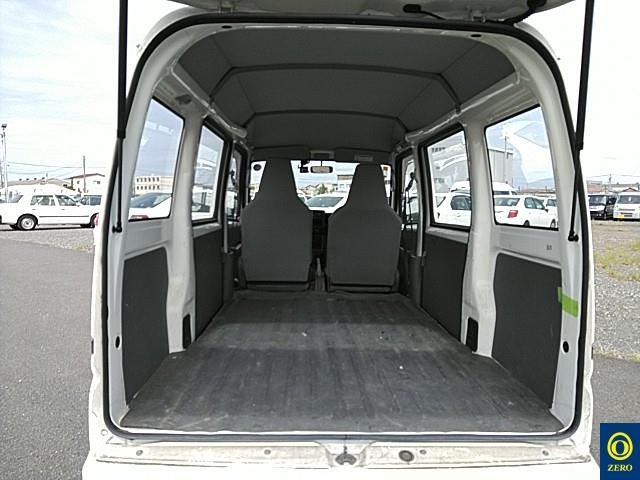 NISSAN CLIPPER VAN 2013