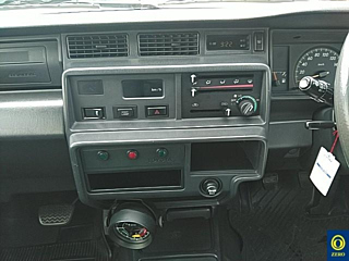 TOYOTA CROWN COMFORT 2012