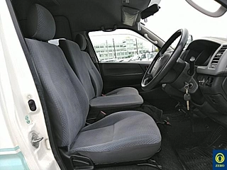 TOYOTA HIACE 2011