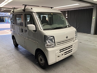 NISSAN CLIPPER VAN