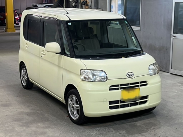 DAIHATSU TANTO 2008