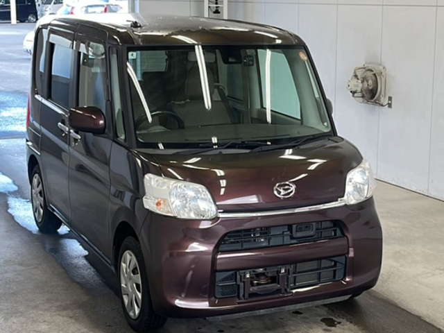 DAIHATSU TANTO 2016