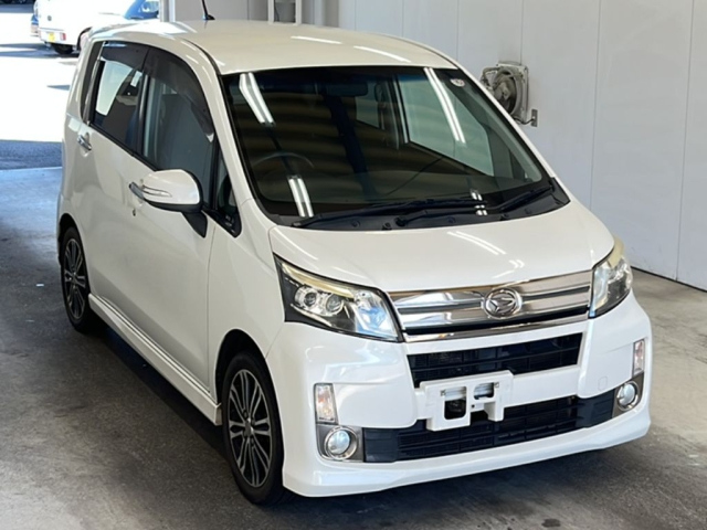 DAIHATSU MOVE 2014