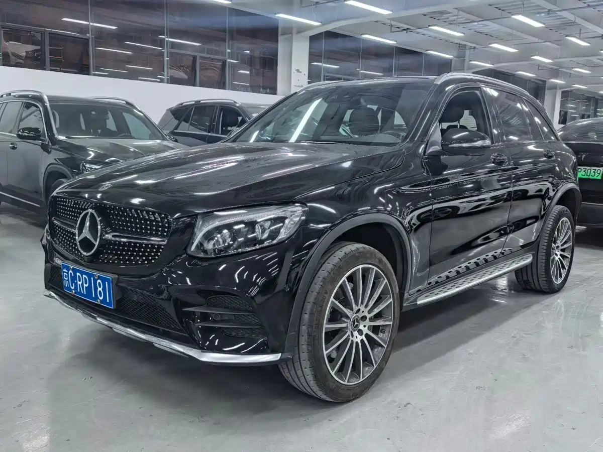 MERCEDES-BENZ GLC AMG 2019