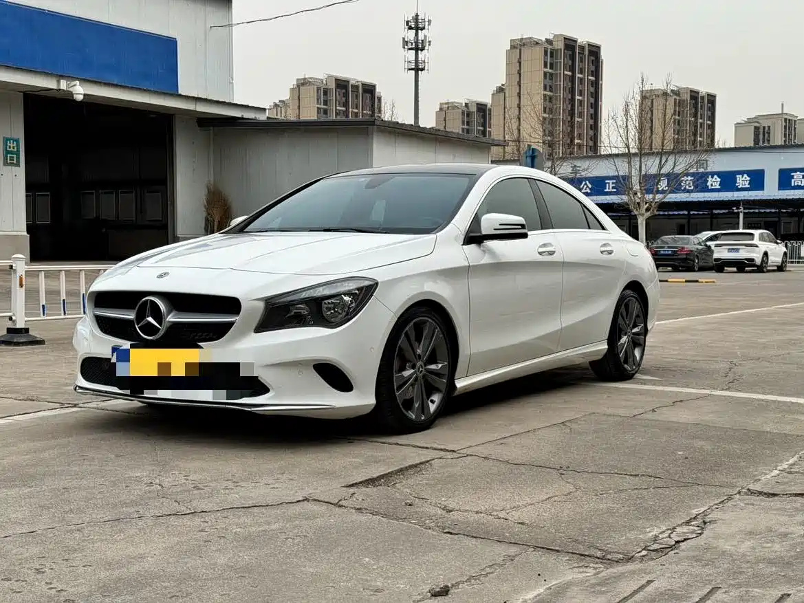 MERCEDES-BENZ CLA 2018