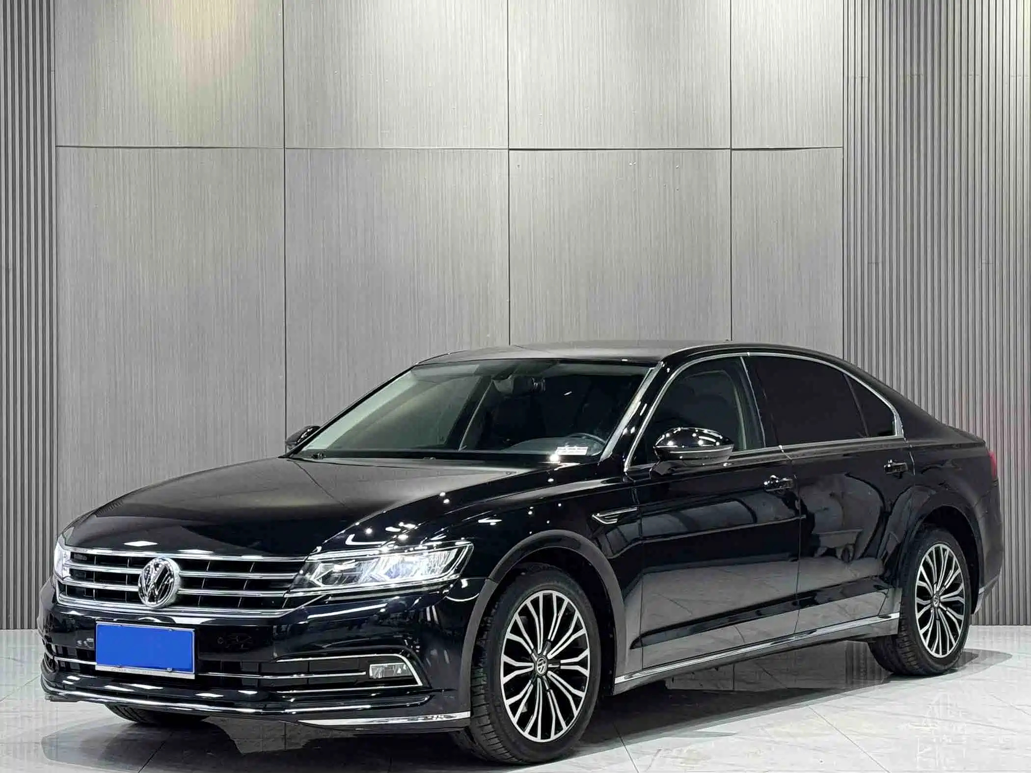 VOLKSWAGEN PHIDEON 2018