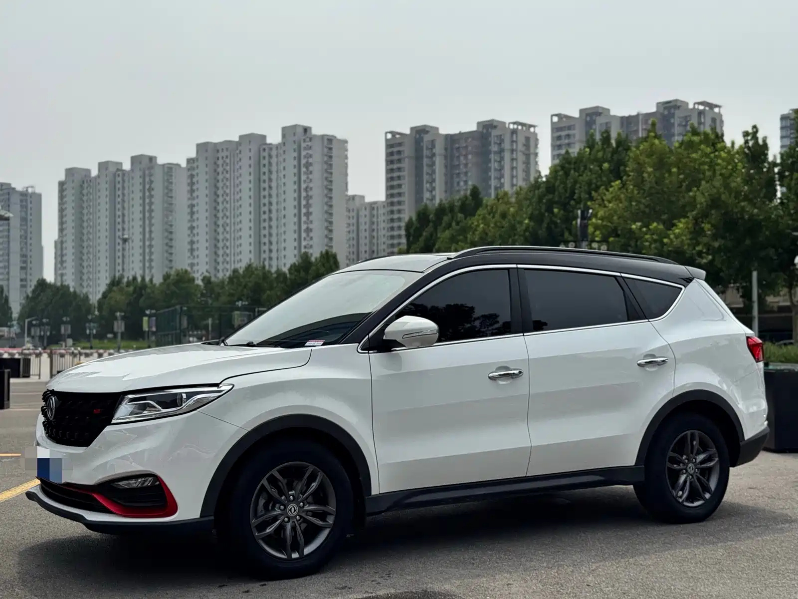 DONGFENG FENGGUANG 580 2021