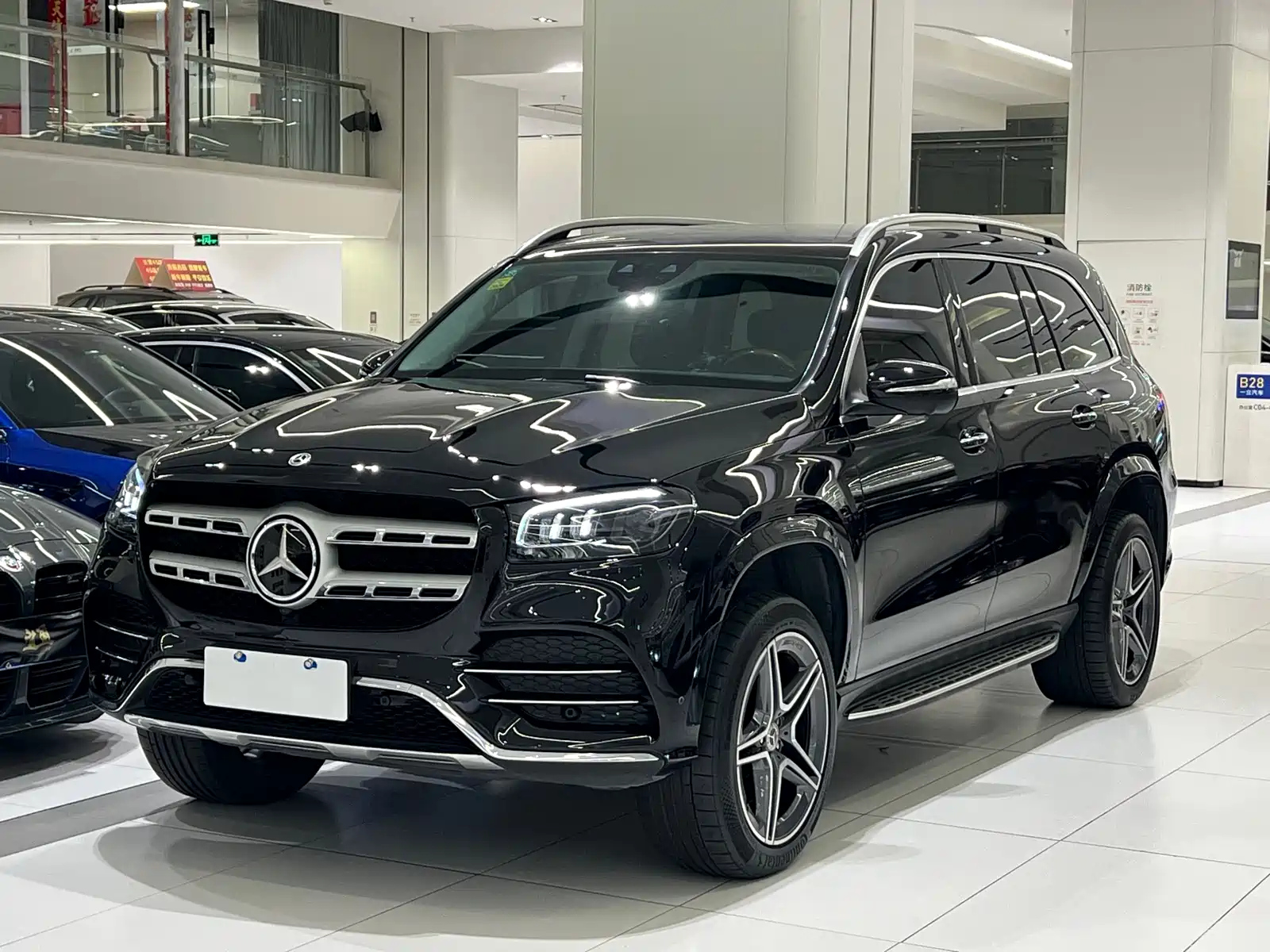 MERCEDES-BENZ GLS 2022