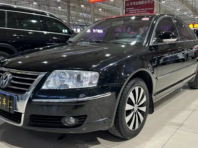 VOLKSWAGEN PASSAT LINGYU 2006