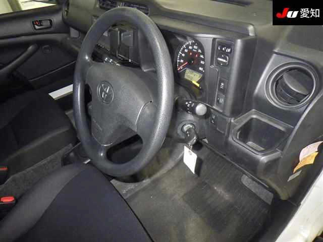 TOYOTA PROBOX 2020