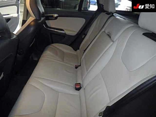 VOLVO V60 2012