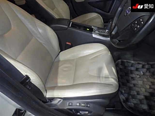 VOLVO V60 2012