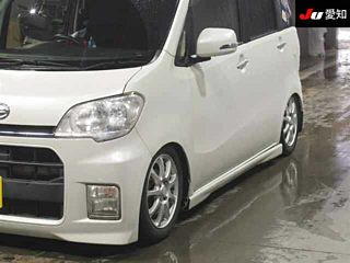 DAIHATSU TANTO EXE 2010