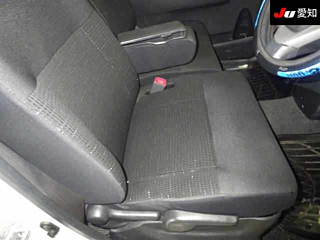 DAIHATSU MOVE 2012