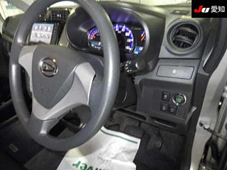 DAIHATSU MOVE 2014