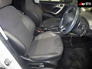 PEUGEOT 2008 2015