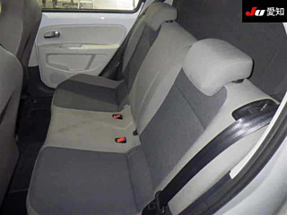VOLKSWAGEN UP 2013