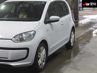 VOLKSWAGEN UP 2013