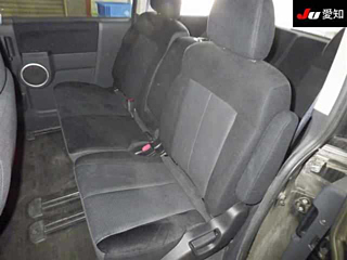 MITSUBISHI DELICA D5 2010
