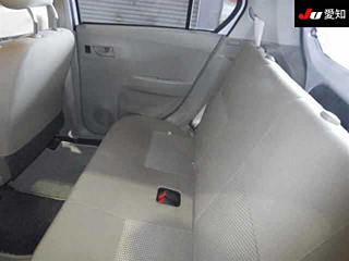 DAIHATSU MIRA E S 2012