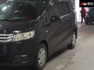 HONDA FREED 2011