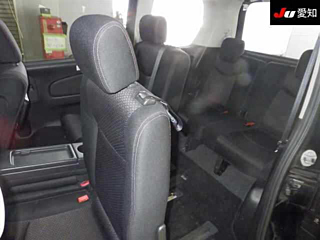 NISSAN SERENA 2012