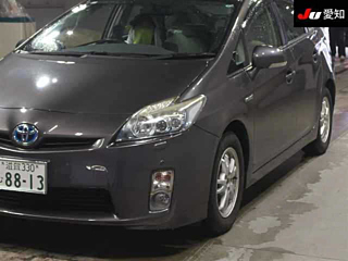 TOYOTA PRIUS 2011