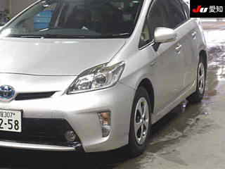 TOYOTA PRIUS 2015