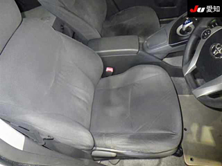 TOYOTA PRIUS 2011