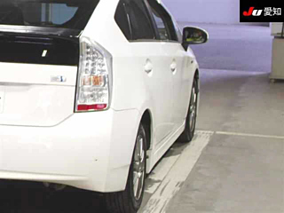 TOYOTA PRIUS 2011