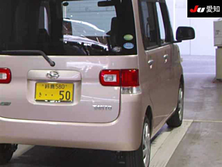 DAIHATSU TANTO 2012