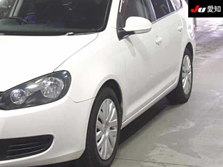 VOLKSWAGEN GOLF VARIANT 2010